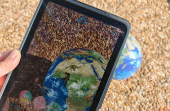 Uncover the Hobonichi Globe: Bringing Earth to Life with Interactive Augmented Actuality