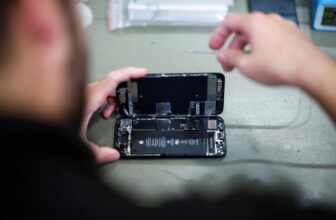 The following iPhone SE’s new modem reportedly received’t be as succesful as Qualcomm’s