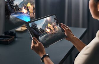 This ‘Tank’ Pill Homes a Projector for When 11 Inches of Display screen Simply Isn’t Huge Sufficient