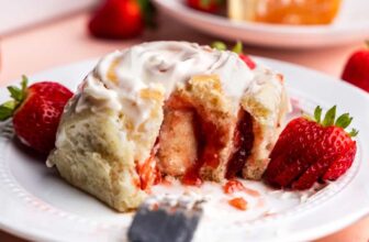 Strawberries & Cream Rolls – The Keep At House Chef