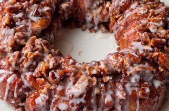 APPLE CINNAMON MONKEY BREAD – The Southern Girl Cooks