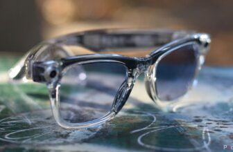 Apple eyes the longer term with good glasses, however twentieth anniversary iPhones might shock patrons