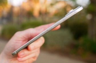 Apple’s Tremendous-Skinny iPhone 17 Air May Have a Large Draw back